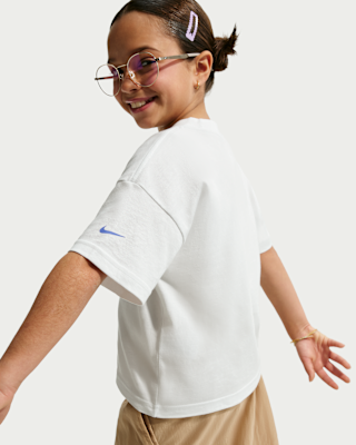 Nike Sportswear Big Kids' Boxy T-Shirt. Nike.com